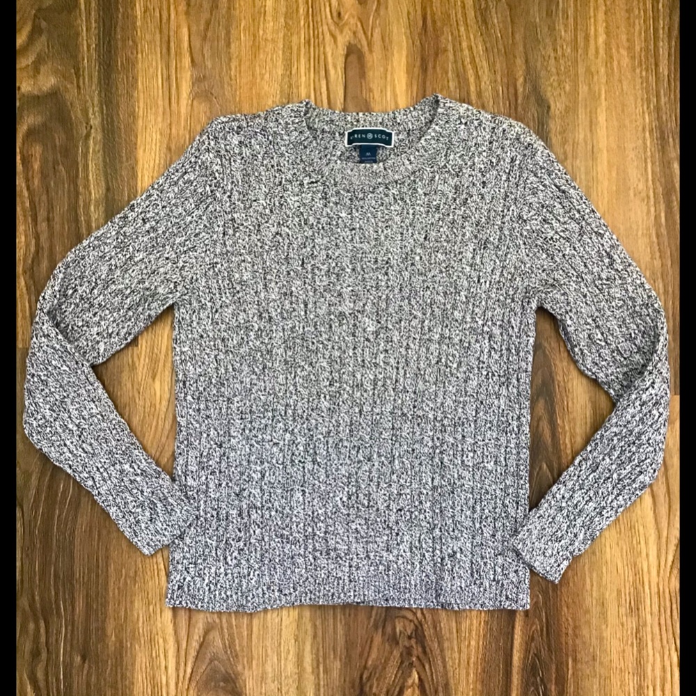 Grey cable knit sweater